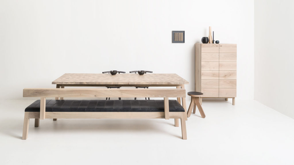 Pilat en Pilat_Wybe_eettafel