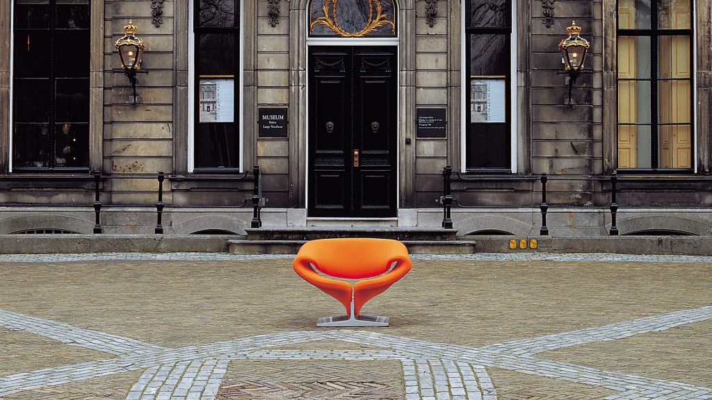 Artifort_Ribbon-Chair_fauteuil