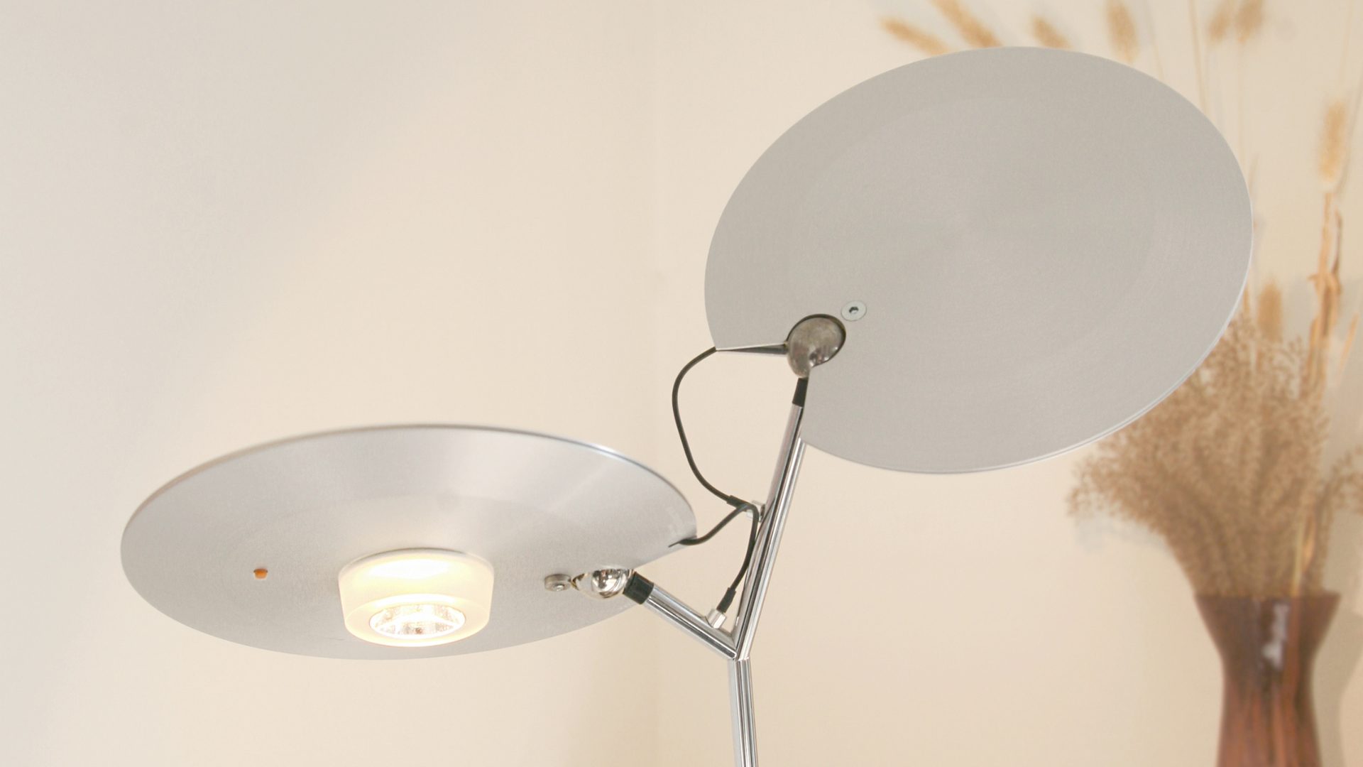 Baltensweiler_OyO_stalamp_verlichting_mondileder